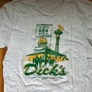Seattle Supersonics x Dick's Hamburgers T-Shirt